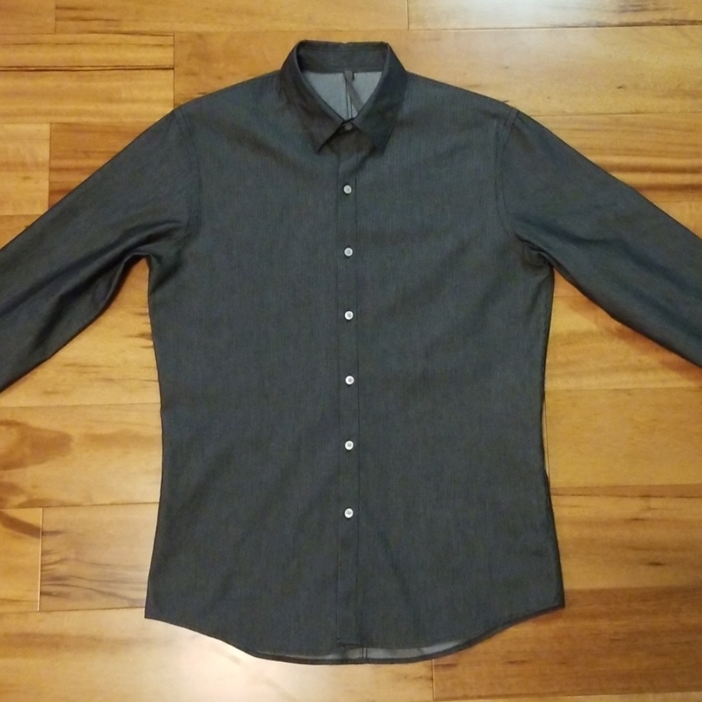 NWOT Kin Button Down Shirt